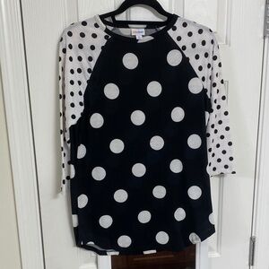 Gently Used - LulaRoe Randy baseball style Top (M)